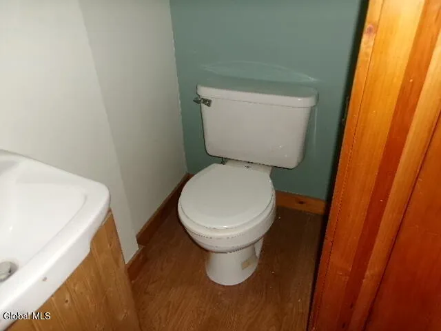 $177,500 | 1 2nd Avenue, Mayfield, NY 12117