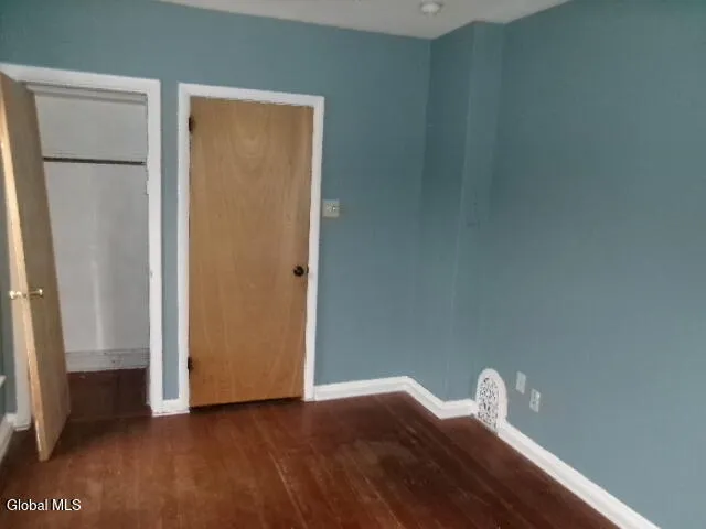 $177,500 | 1 2nd Avenue, Mayfield, NY 12117