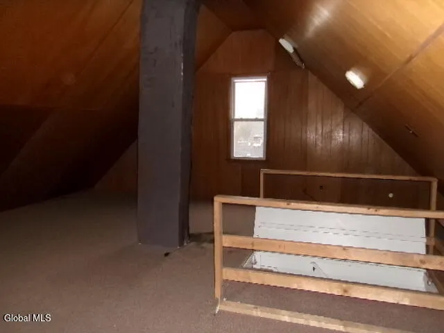 $177,500 | 1 2nd Avenue, Mayfield, NY 12117