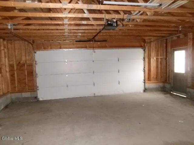 $177,500 | 1 2nd Avenue, Mayfield, NY 12117