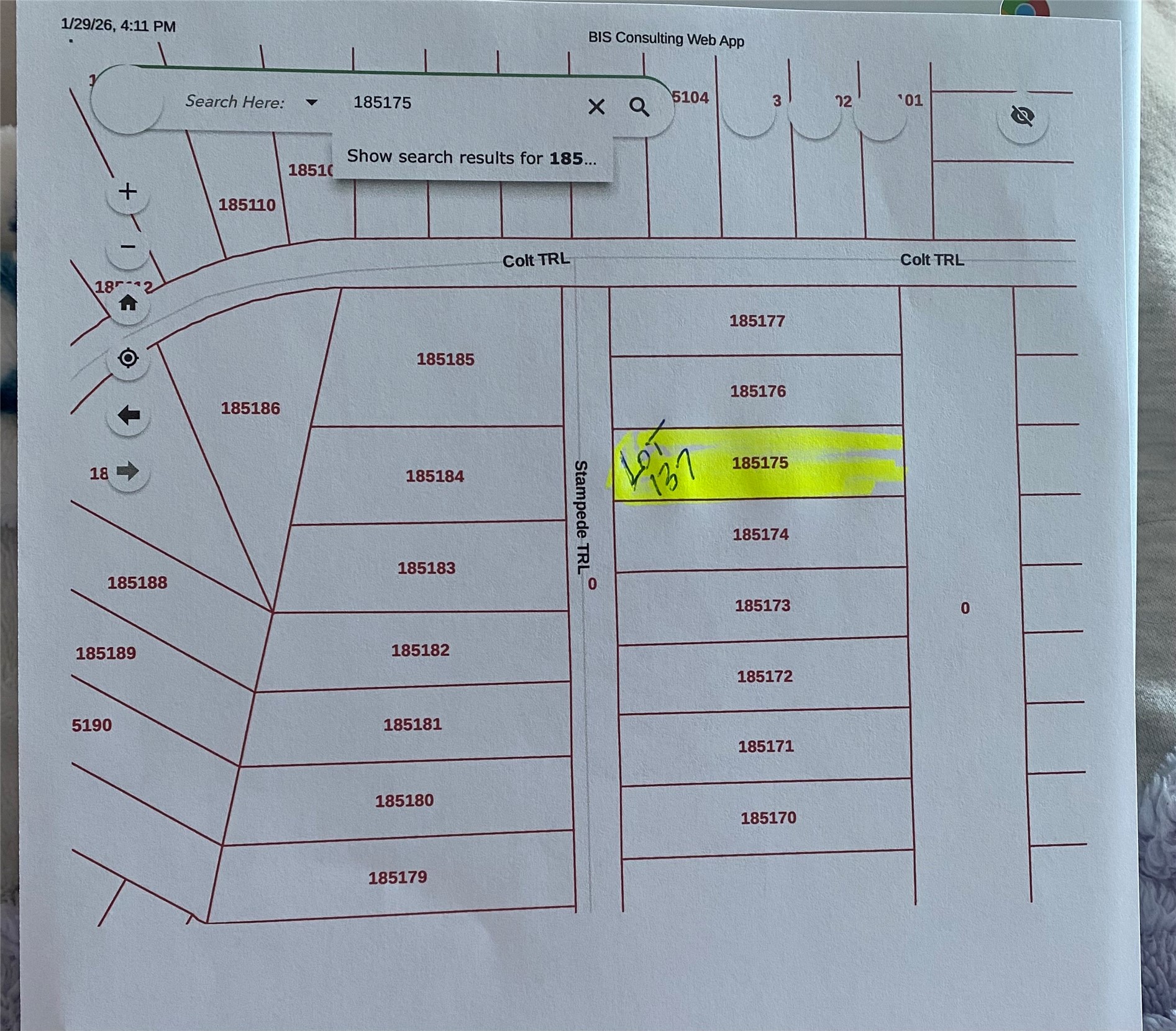 137 Stampede Trail Angleton, TX 77515 - Photo 2 of 2 a view of a dresser