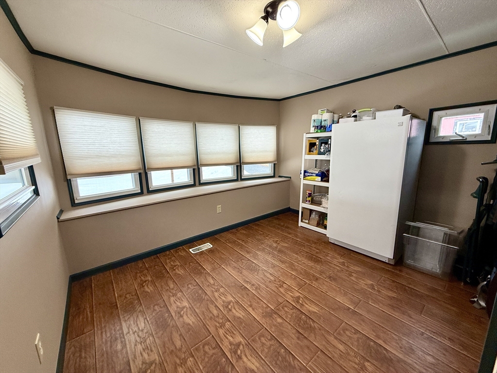 868 Southampton Road, Unit 70 Westfield, MA 01085 - Photo 11 of 21