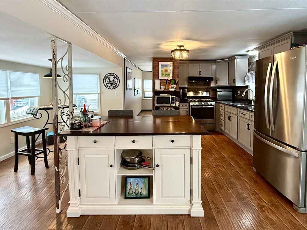 868 Southampton Road, Unit 70 Westfield, MA 01085 - Photo 6 of 21