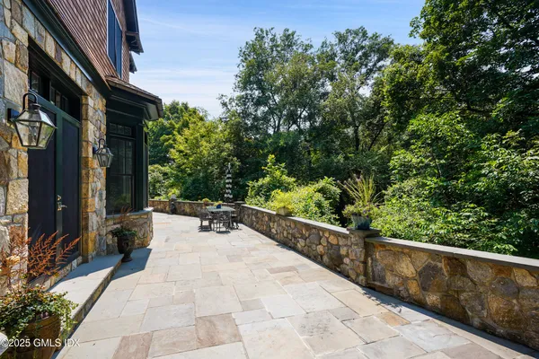 $39,500 | 59 Cat Rock Road, Cos Cob, CT 06807