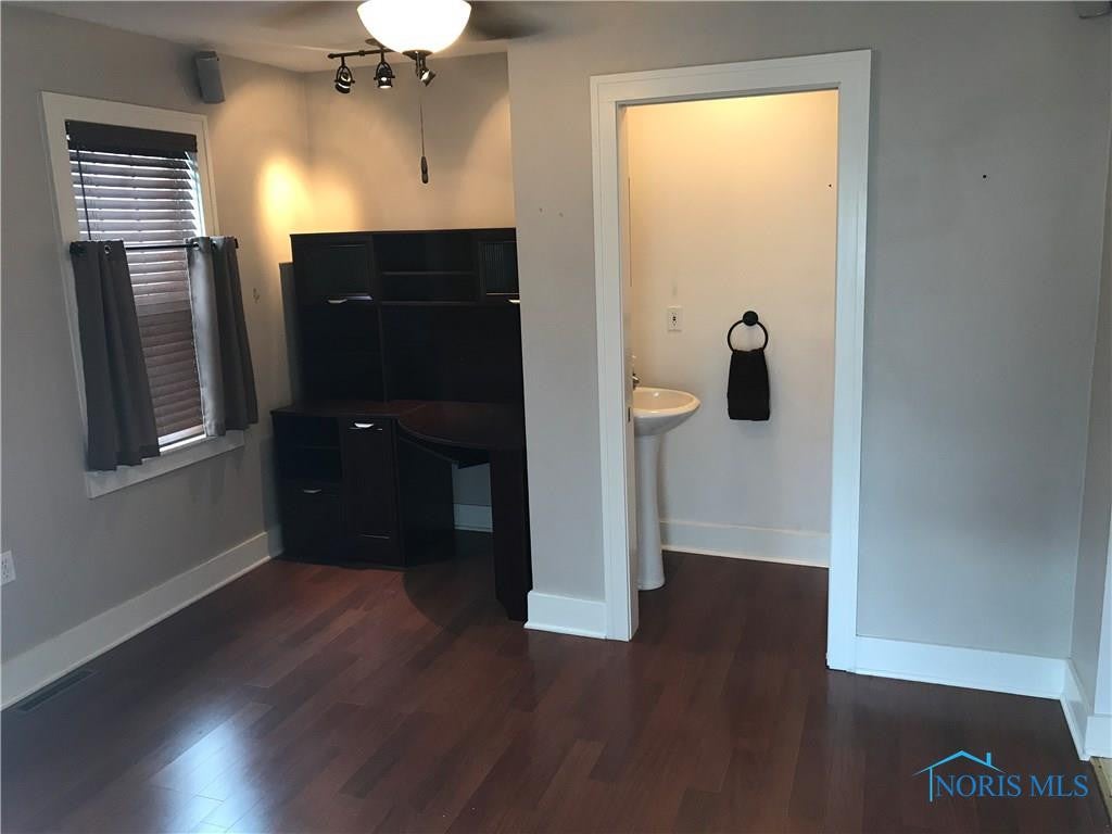 2723 Nash Road Toledo, OH 43613 - Photo 15 of 35 Photo 15