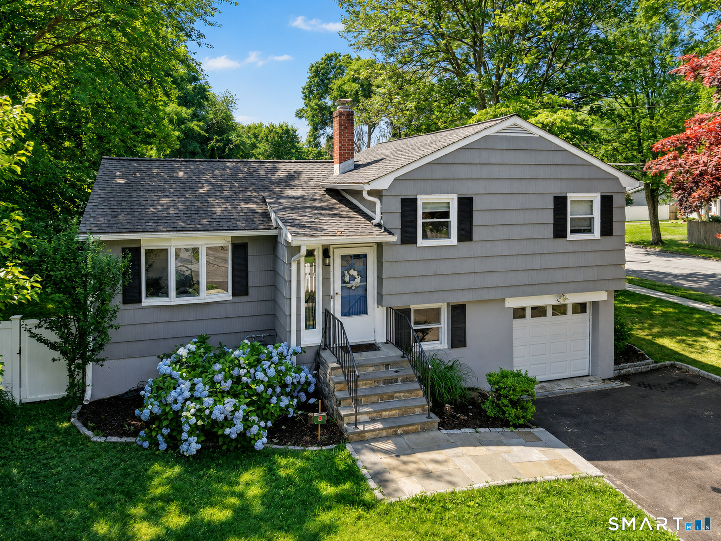 163 Windsor Road Fairfield, CT 06824 - Photo 1 of 26 Gallery Image 1