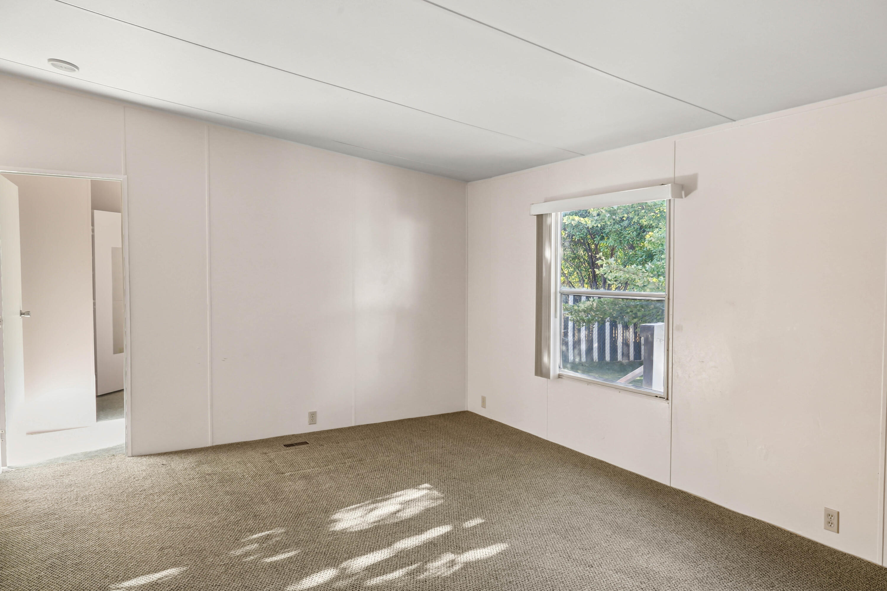 6850 Downing Road, Unit SPC 65A Central Point, OR 97502 - Photo 7 of 26 CU9A9662