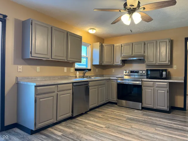 $279,500 | 30 Hickory Lane South, Crawfordsville, IN 47933