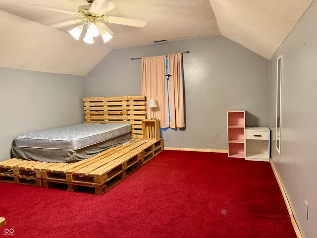 $279,500 | 30 Hickory Lane South, Crawfordsville, IN 47933