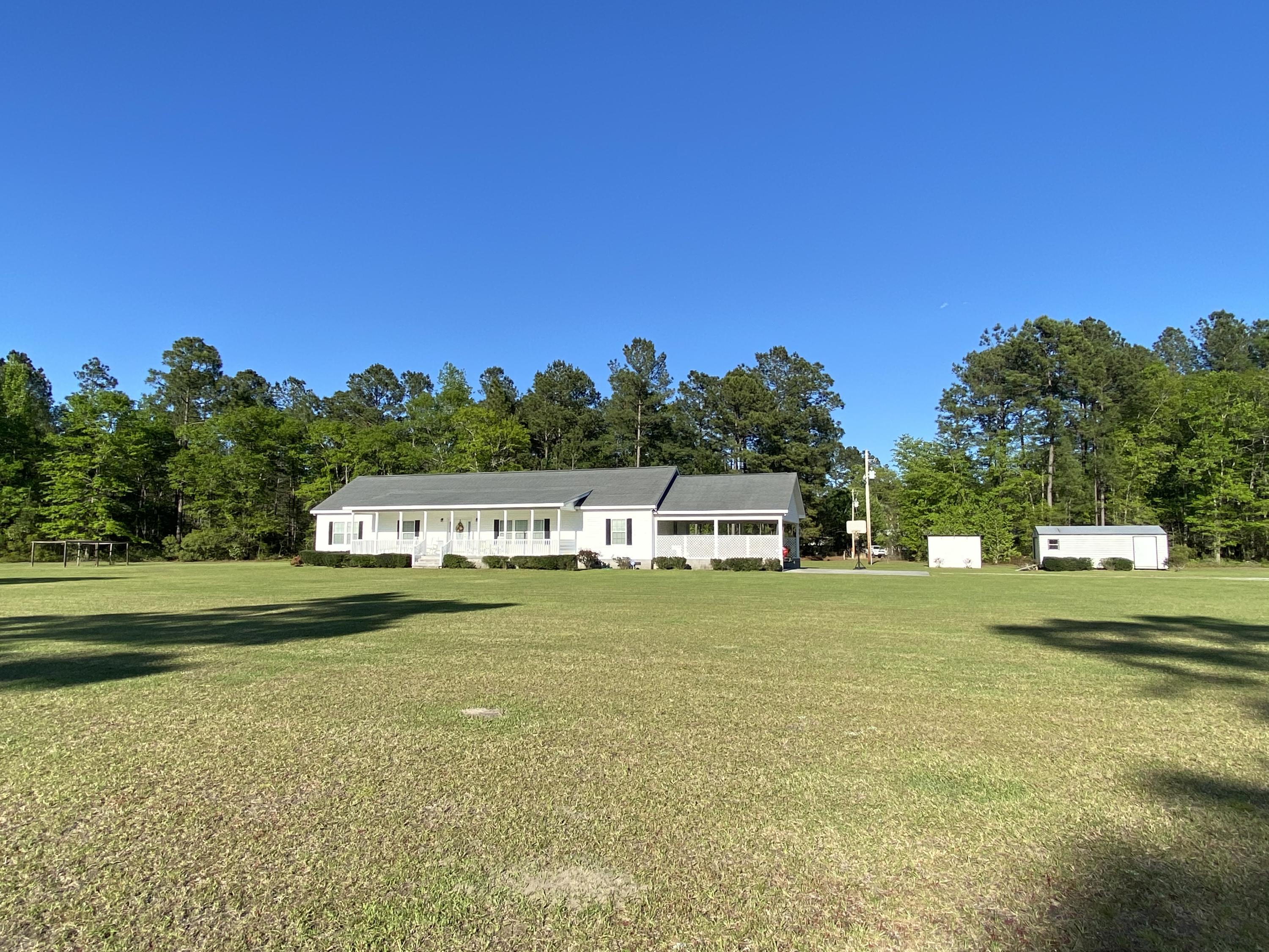 342 3 Mile Road Walterboro, SC 29488 - Photo 7 of 40 AC757C50-3A1B-4D77-895D-9B26408429A5