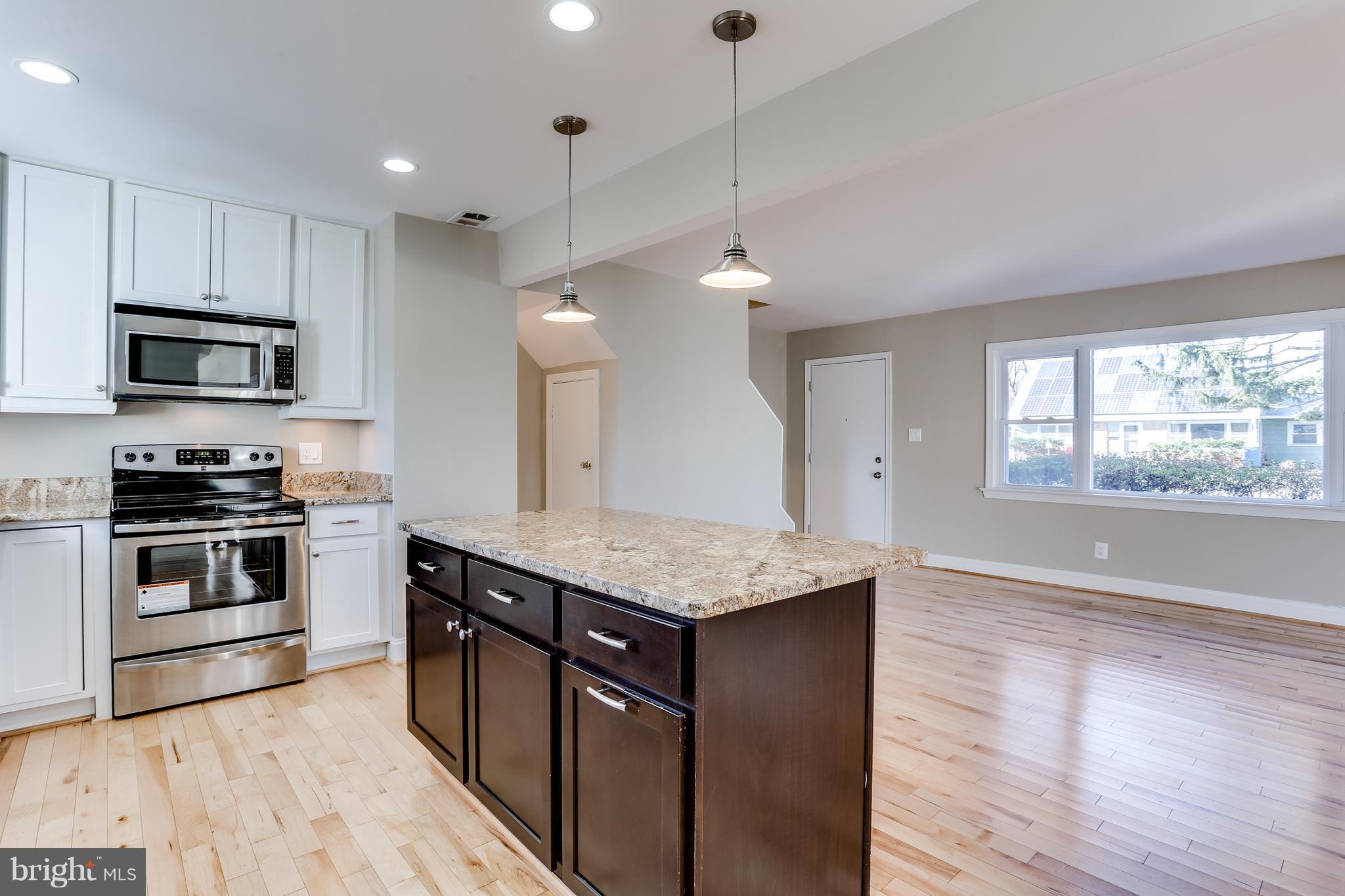712 Justin Way Silver Spring, MD 20901 - Photo 3 of 21 Kitchen