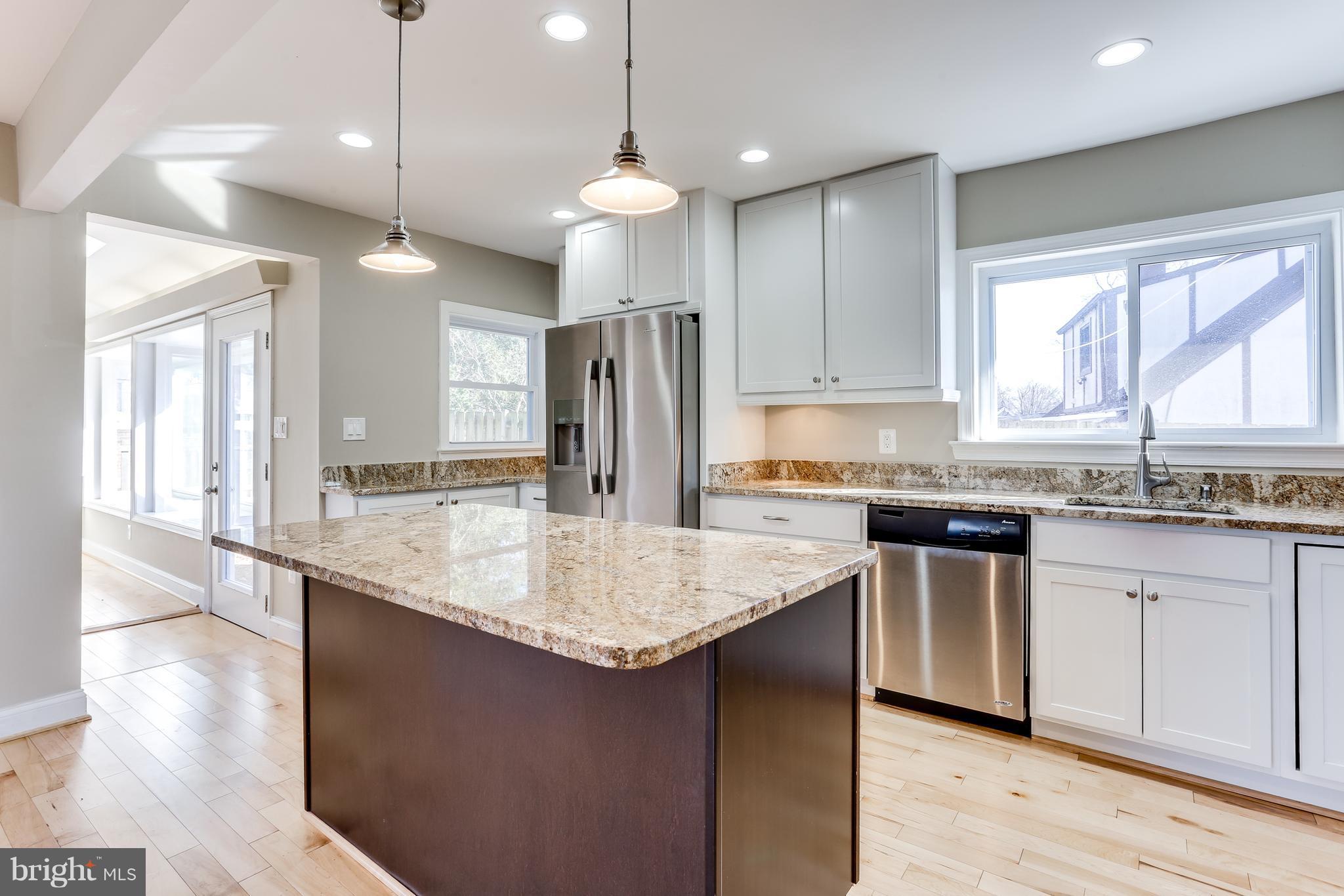 712 Justin Way Silver Spring, MD 20901 - Photo 5 of 21 Kitchen
