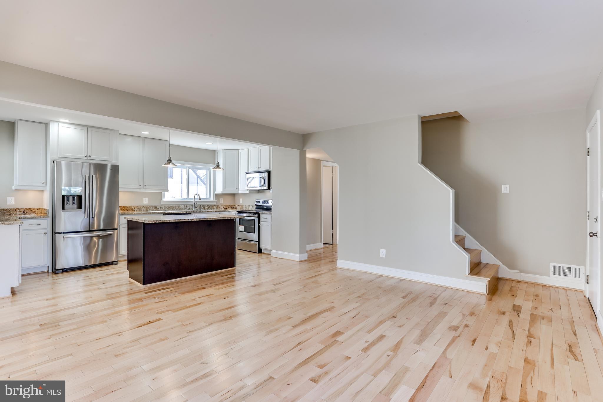 712 Justin Way Silver Spring, MD 20901 - Photo 9 of 21 Family Room