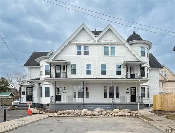 $1,700 | 1015 White Place, Utica, NY 13501