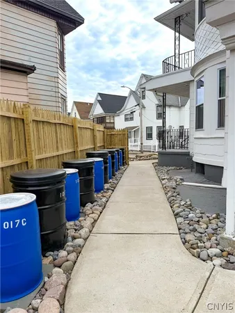 $1,700 | 1015 White Place, Utica, NY 13501