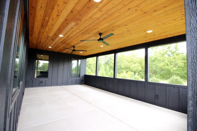 $799,500 | 334 Ridge View, Unit 30, Milton, WI 53563