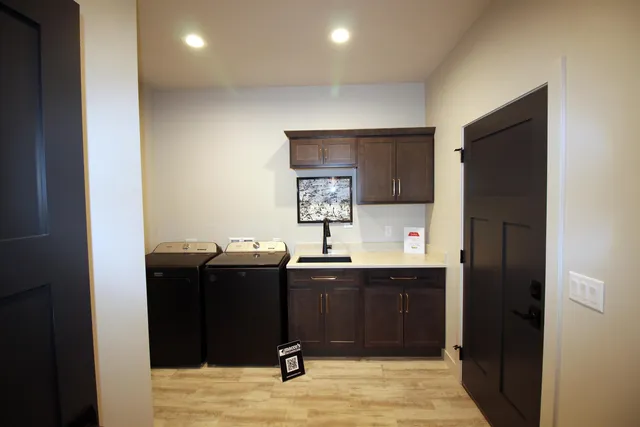 $799,500 | 334 Ridge View, Unit 30, Milton, WI 53563