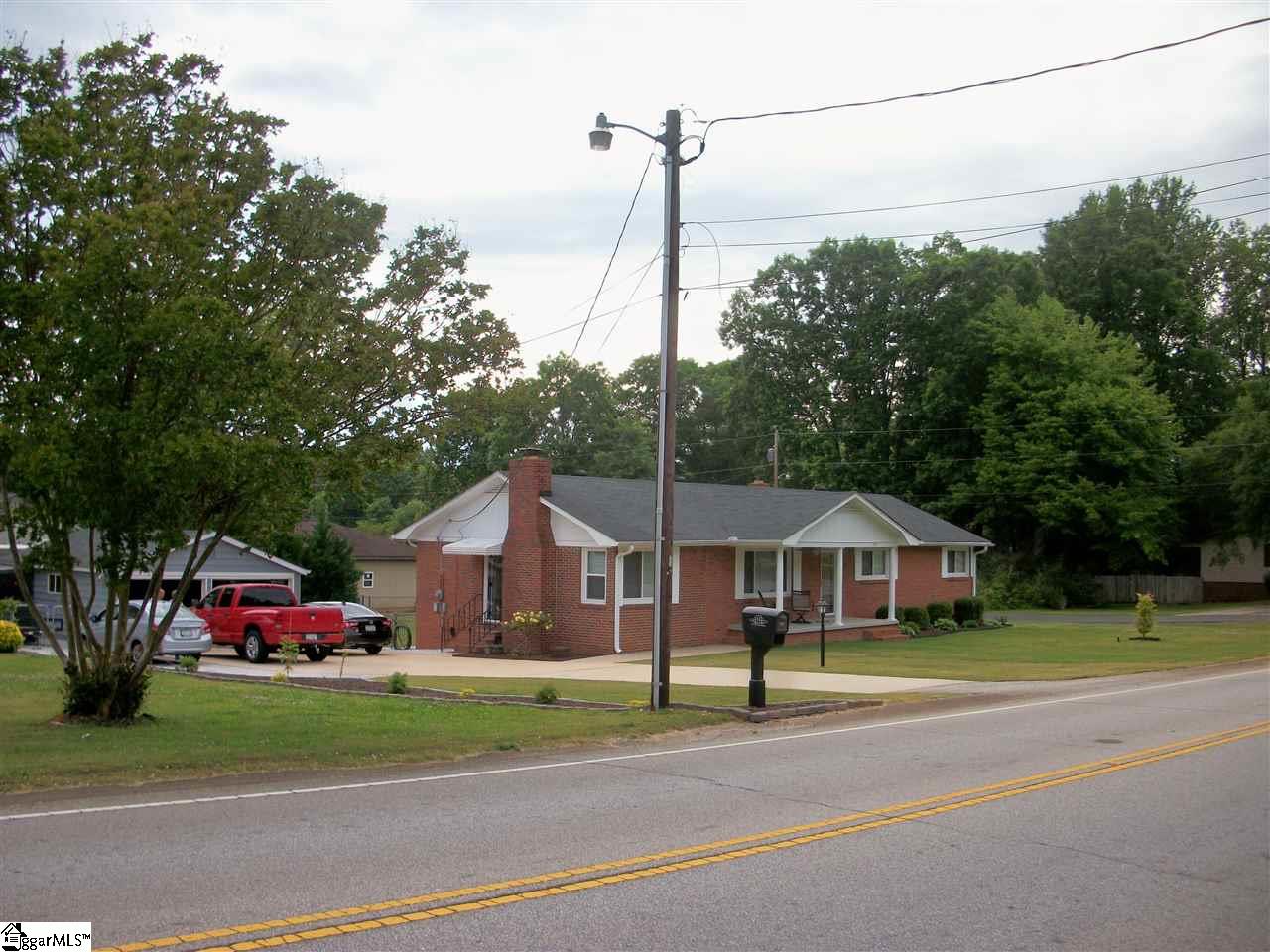 707 Watkins Road Greenville, SC 29617 - Photo 1 of 30 Gallery Image 1