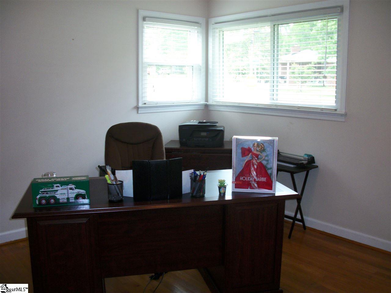 707 Watkins Road Greenville, SC 29617 - Photo 12 of 30 Gallery Image 12