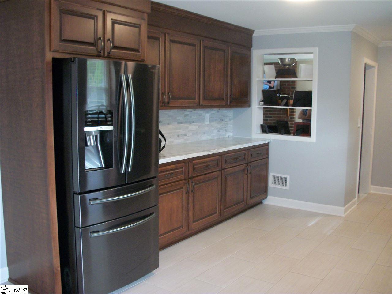 707 Watkins Road Greenville, SC 29617 - Photo 5 of 30 Gallery Image 5