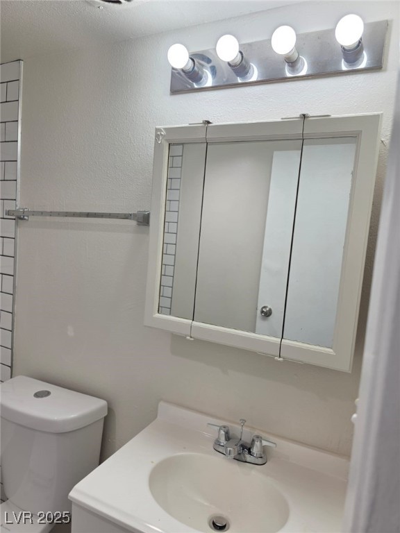 1075 East Desert Inn Road, Unit 8 Las Vegas, NV 89109 - Photo 18 of 29