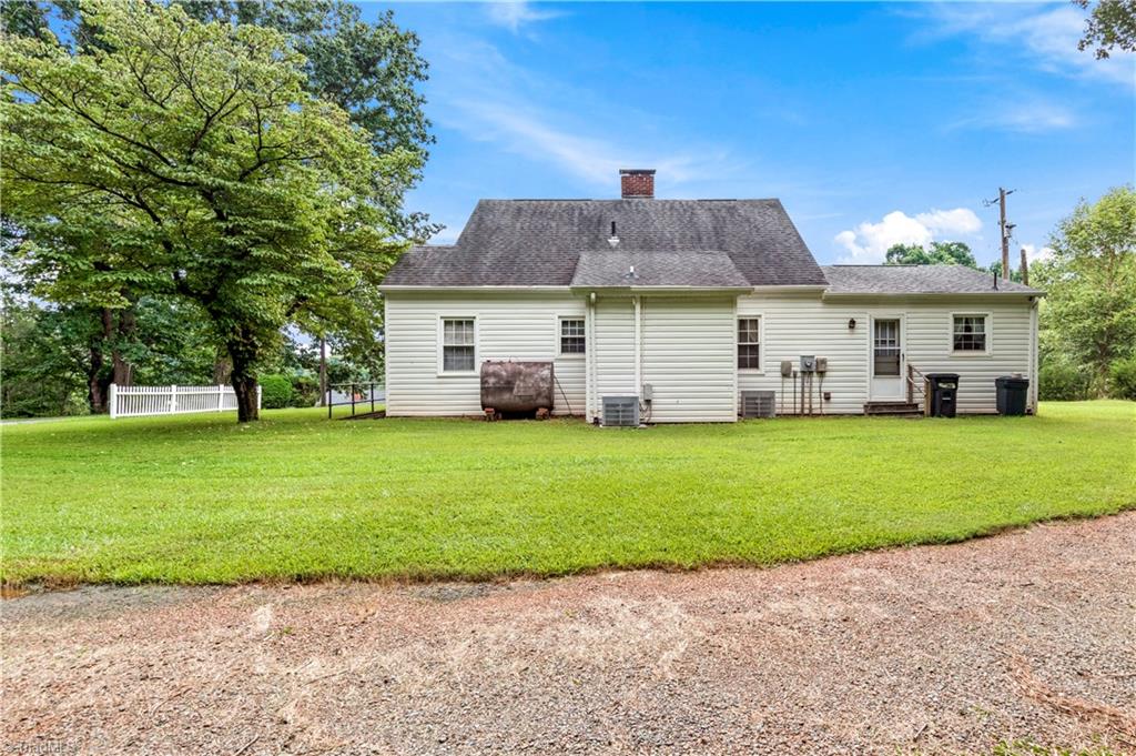 3753 Pride's Road East Bend, NC 27018 - Photo 29 of 31 Gallery Image 29