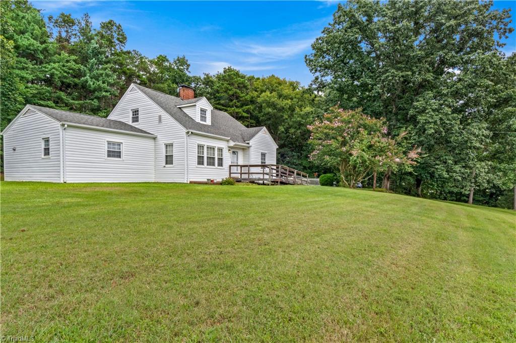 3753 Pride's Road East Bend, NC 27018 - Photo 4 of 31 Gallery Image 4