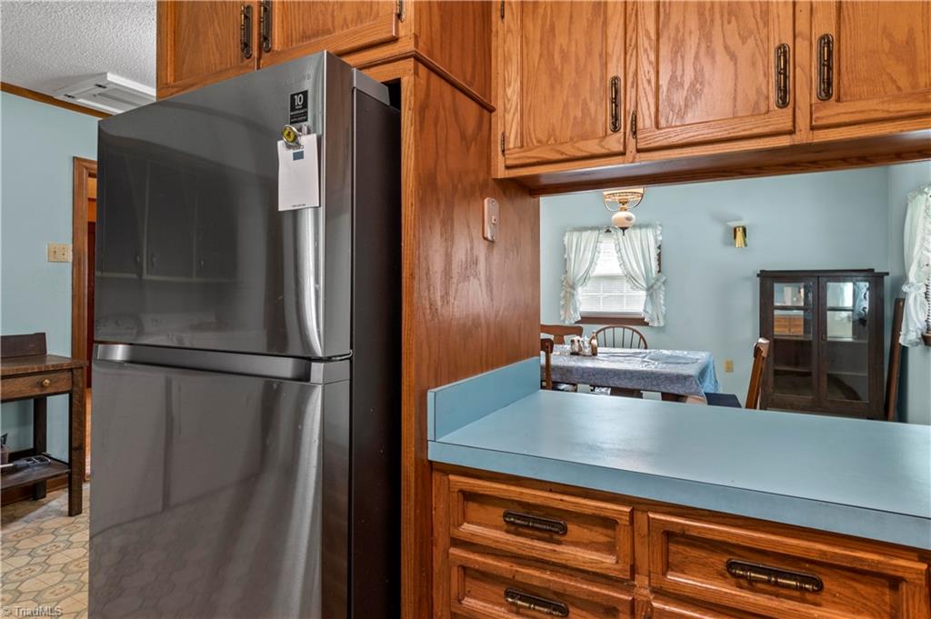 3753 Pride's Road East Bend, NC 27018 - Photo 9 of 31 Gallery Image 9
