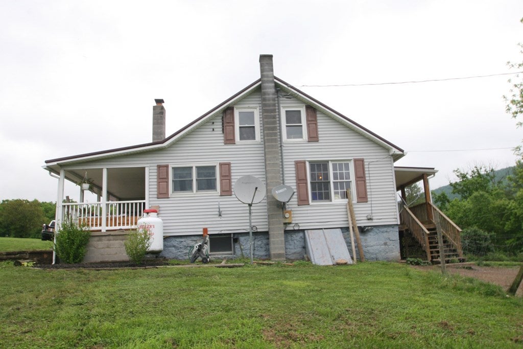15754 Blacklog Valley Road Orbisonia, PA 17243 - Photo 7 of 32 Gallery Image 7