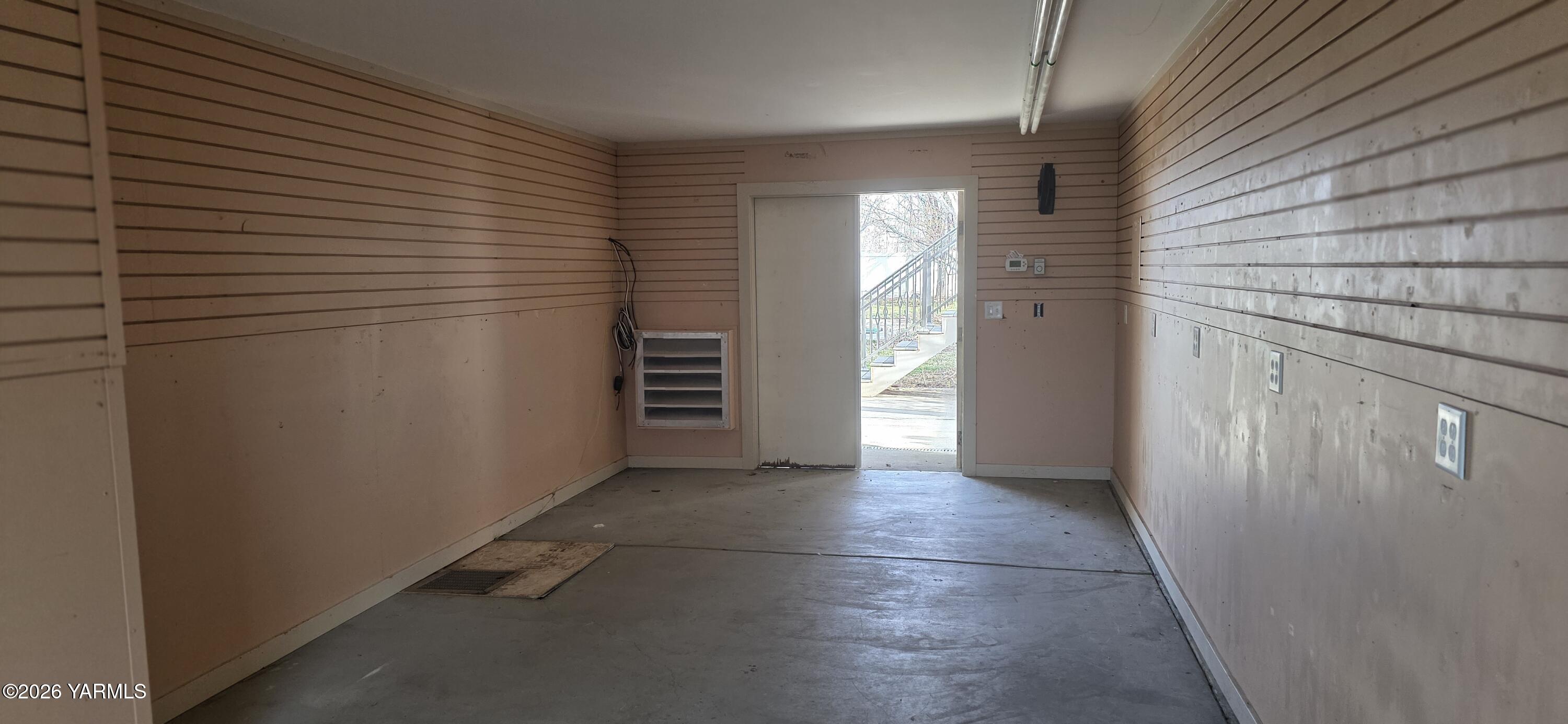 8601 Scenic Drive Yakima, WA 98908 - Photo 29 of 52 a view of a storage & utility room