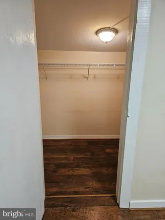 a view of walk in closet