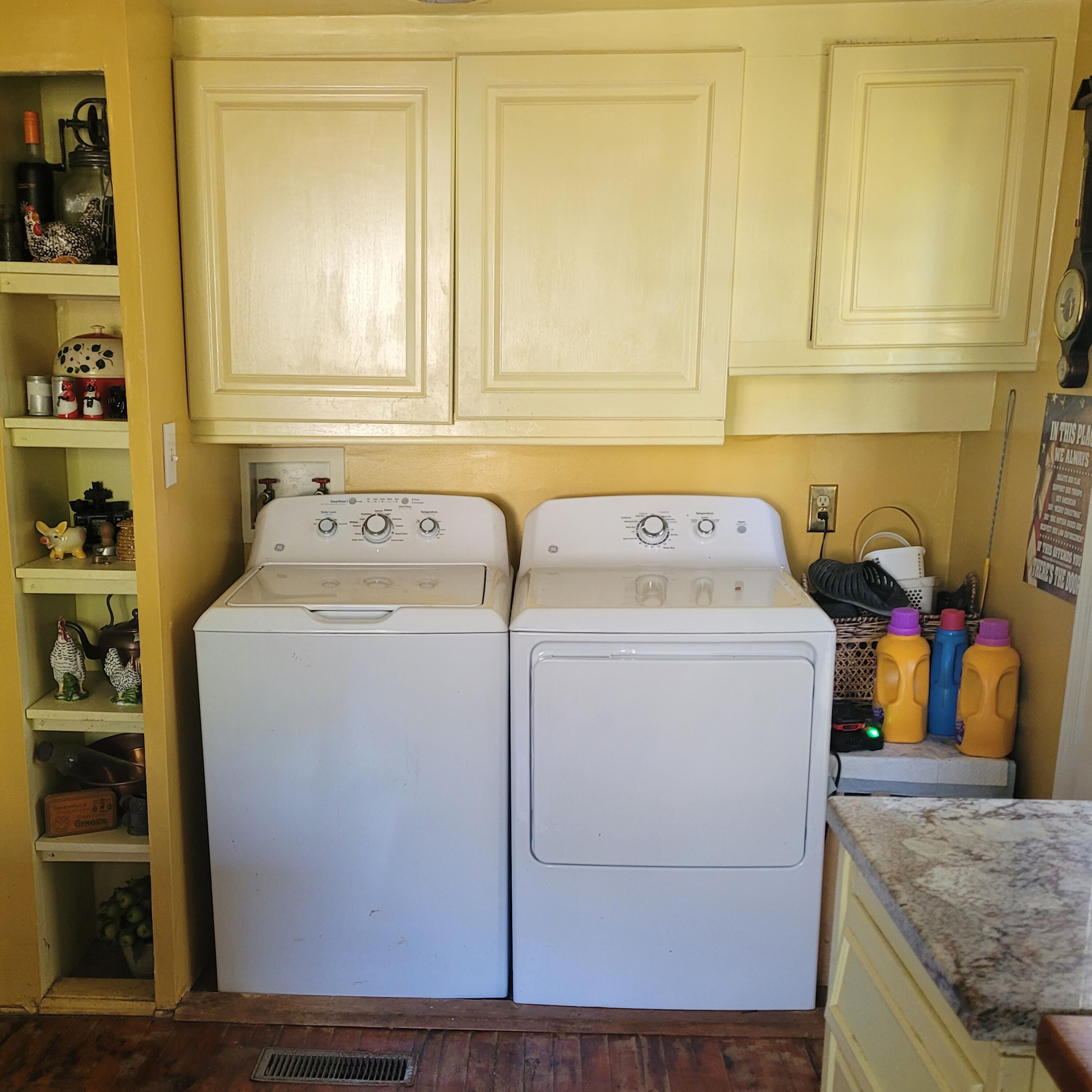 106 County Rd S-18-134 Reevesville, SC 29471 - Photo 29 of 37 Laundry Room:Kitchen 106 Church Street.