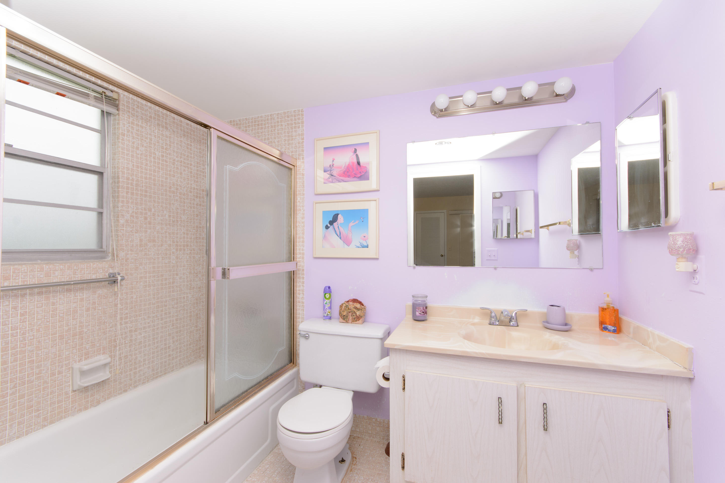 4073 Guildford East Boca Raton, FL 33434 - Photo 11 of 13 Master Bathroom