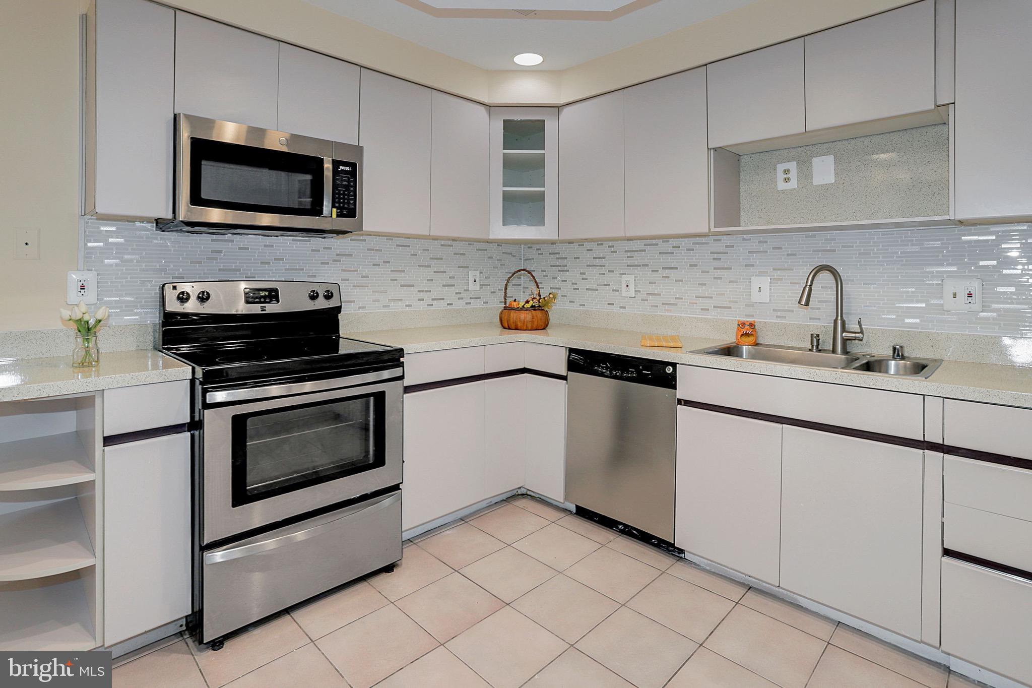 14925 Hydrus Road Silver Spring, MD 20906 - Photo 12 of 23 Gallery Image 12