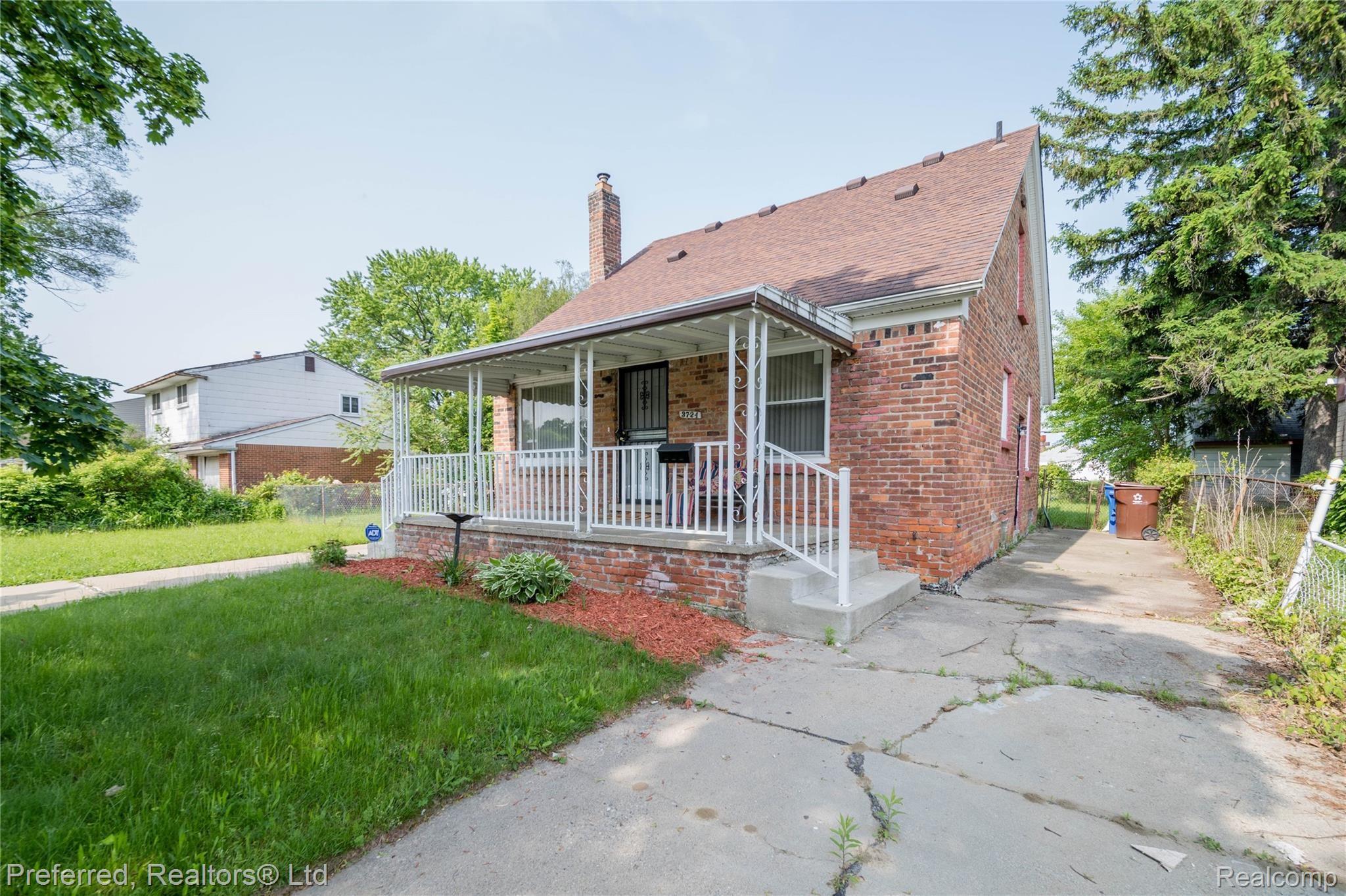 3724 Spring Hill Avenue Inkster, MI 48141 - Photo 3 of 28 Spring Hill -5.jpg