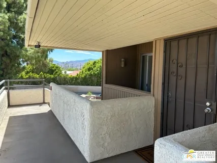 $175,000 | 510 North Villa Court, Unit 200, Palm Springs, CA 92262