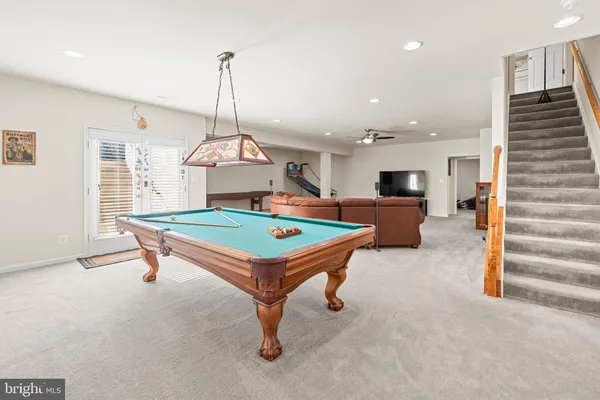 $995,000 | 7153 Comrie Court, Warrenton, VA 20187