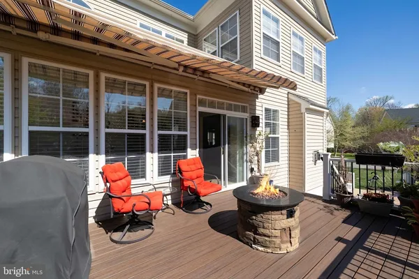 $995,000 | 7153 Comrie Court, Warrenton, VA 20187