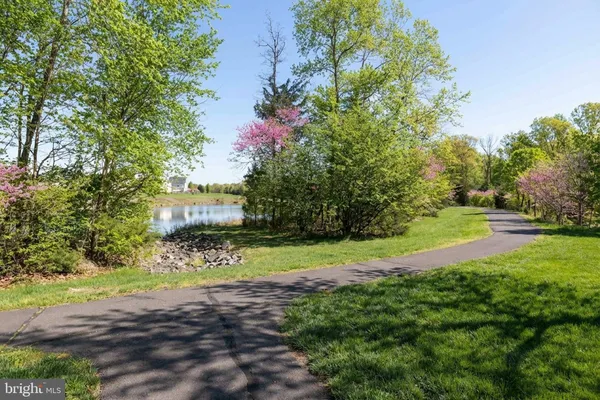 $995,000 | 7153 Comrie Court, Warrenton, VA 20187