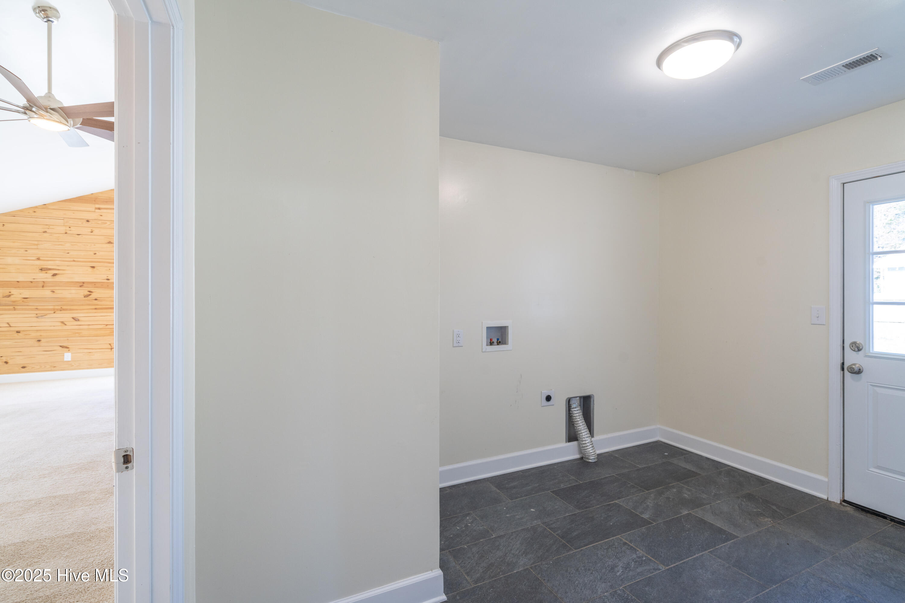 316 Mattocks Road Maysville, NC 28555 - Photo 12 of 51 316 Mattocks rd (10 of 41)