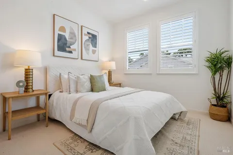 $950,000 | 13 Idro Way, Novato, CA 94945