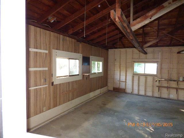 4913 Taft Road Algonac, MI 48001 - Photo 7 of 21 taft 2015-09-30 006.JPG