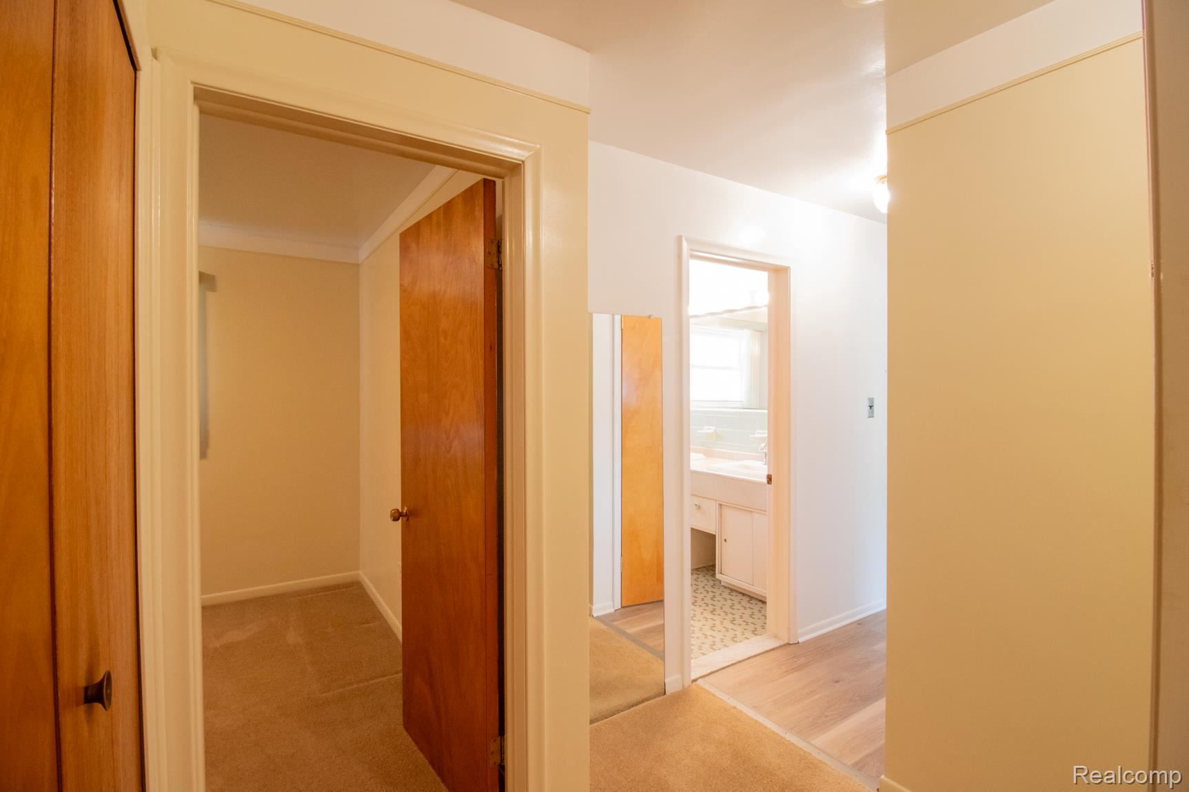 9106 Inkster Road Redford, MI 48239 - Photo 12 of 43 Gallery Image 12