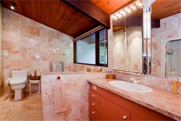 5 Wagon Road Westwood, MA 02090 - Photo 8 of 10 Gallery Image 8