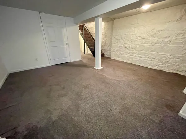 $2,800 | 27 Hopkins Avenue, Unit 1, Jersey City, NJ 07306