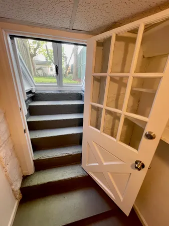 $2,800 | 27 Hopkins Avenue, Unit 1, Jersey City, NJ 07306