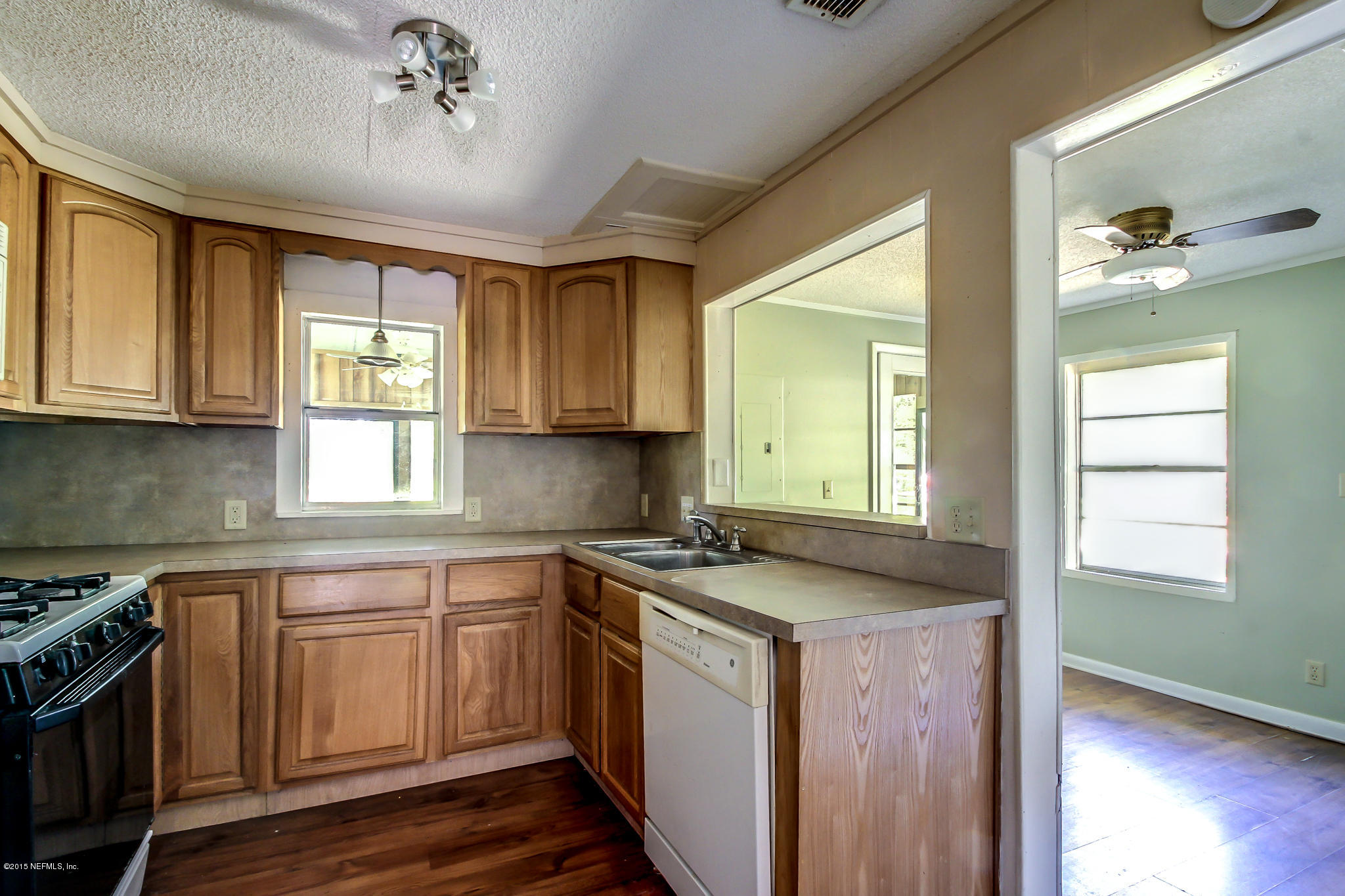 901 Cedar Bay Road Jacksonville, FL 32218 - Photo 10 of 25 903 Cedar Bay Road Shoot 2 MLS-3