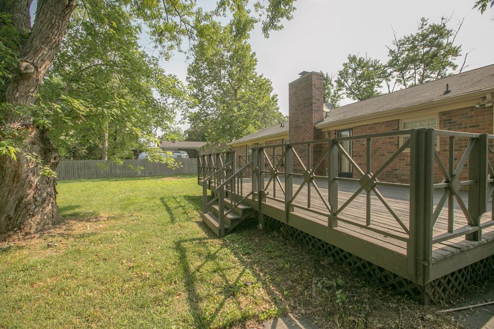 1111 Whitehall Road Murfreesboro, TN 37130 - Photo 10 of 26 Large deck