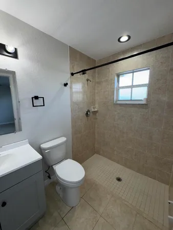 $3,500 | 618 Northeast 1st Street, Unit A, Boynton Beach, FL 33435