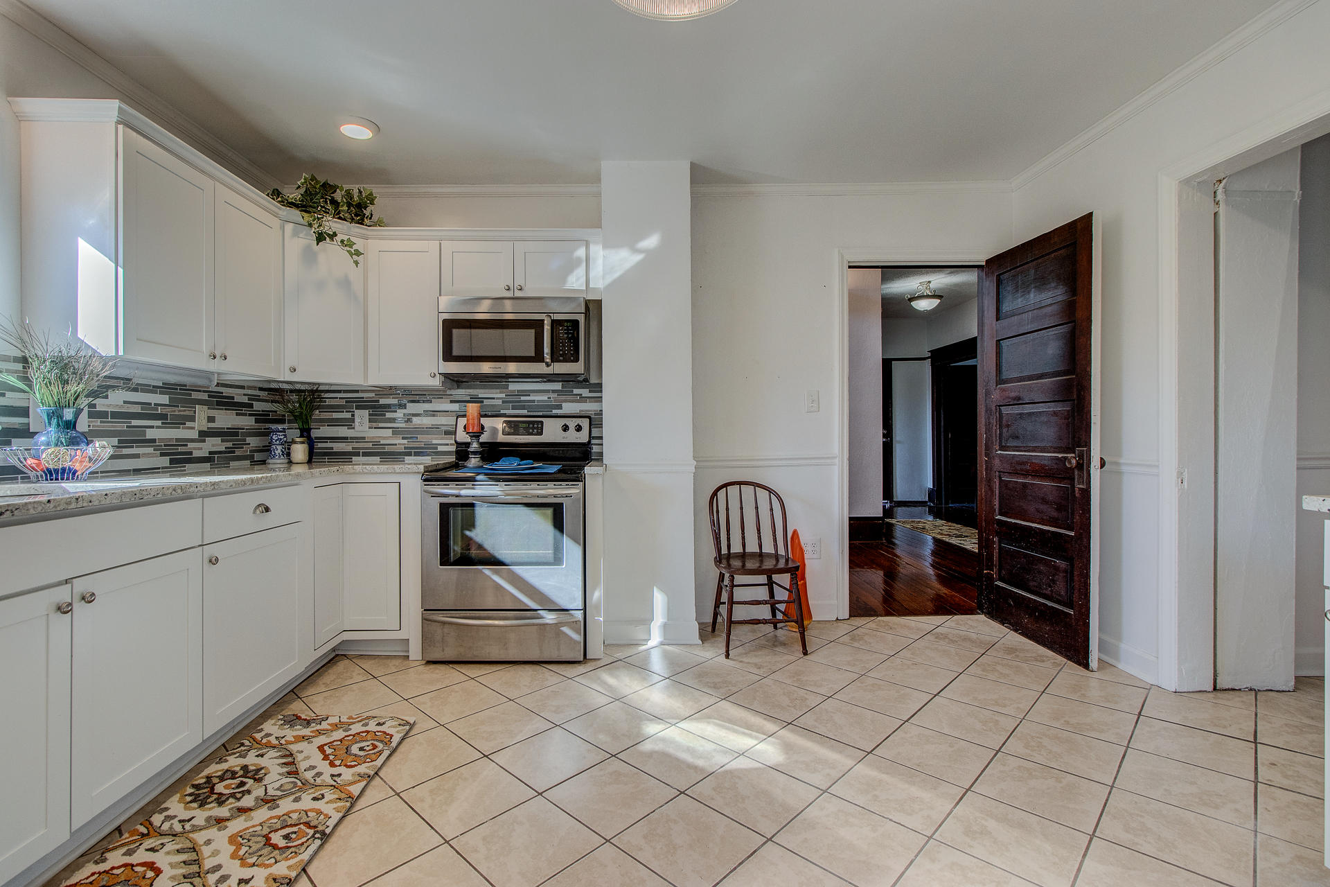 4527 Bonsack Road Northeast Roanoke, VA 24012 - Photo 23 of 43 IMG_2117_18_19_20_21